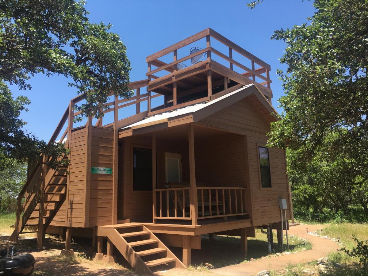 Walnut Canyon Cabins 弗雷德里克斯堡 外观 照片