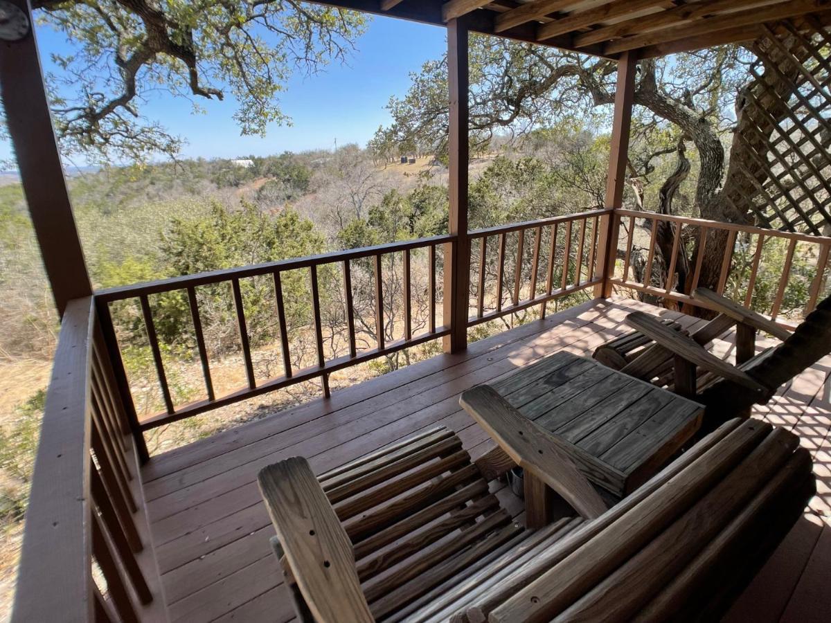 Walnut Canyon Cabins 弗雷德里克斯堡 外观 照片